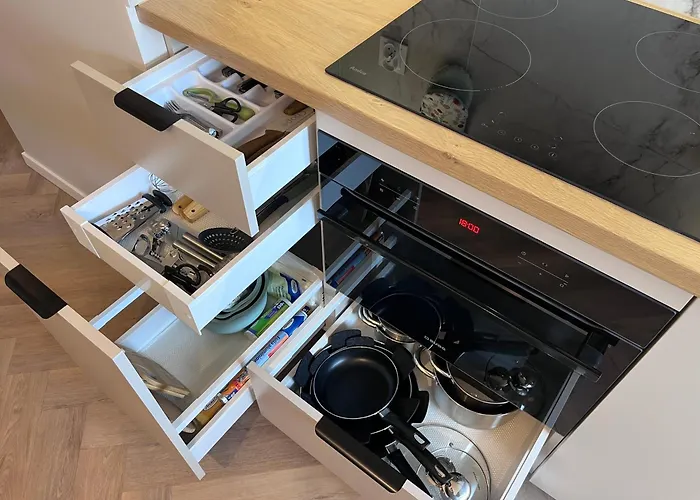 Malta Point Japandi Self Check-in *